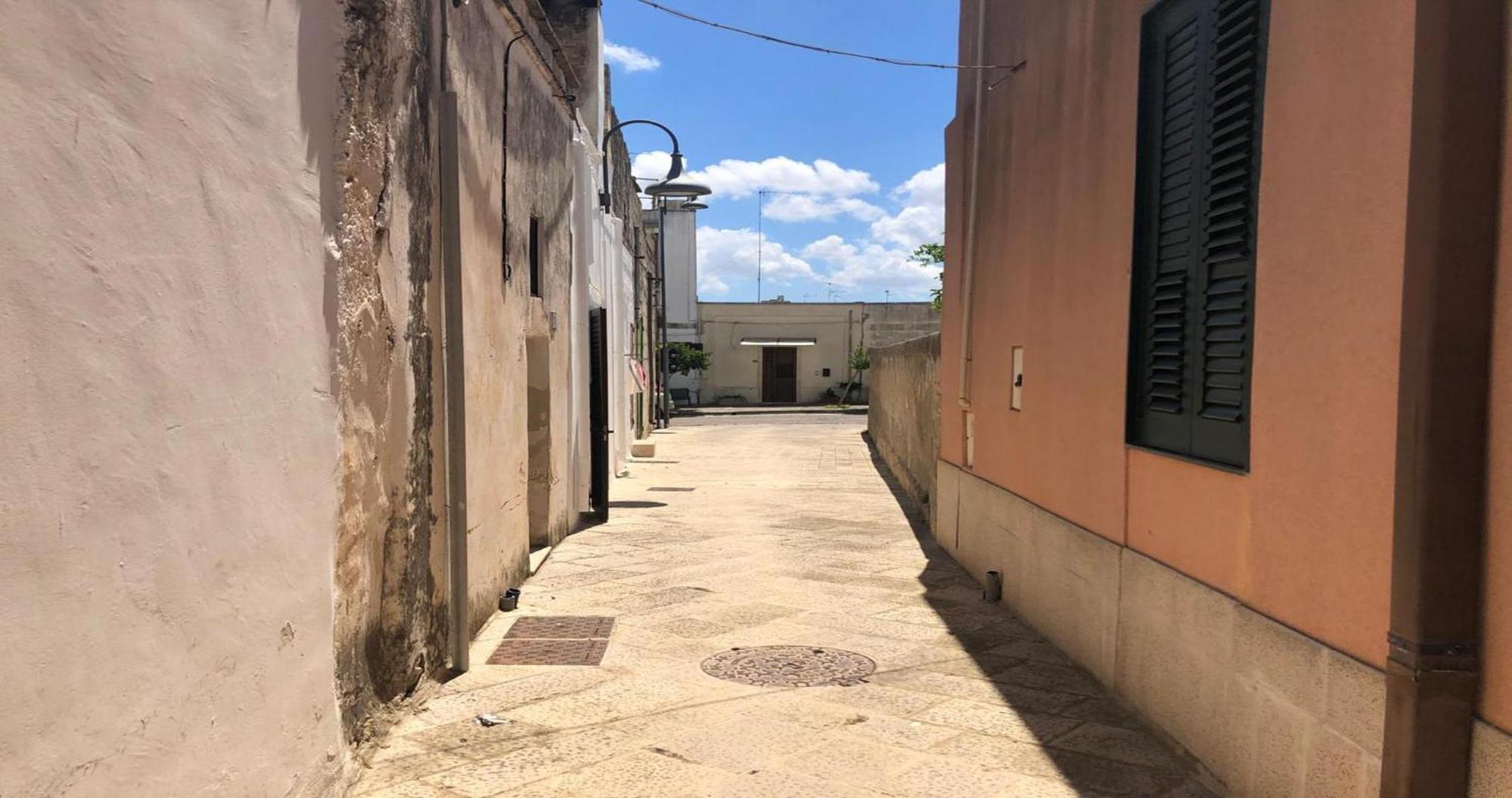 Villa Odegos Monolocali Vico Sant'Antonio Carpignano Salentino Exterior foto